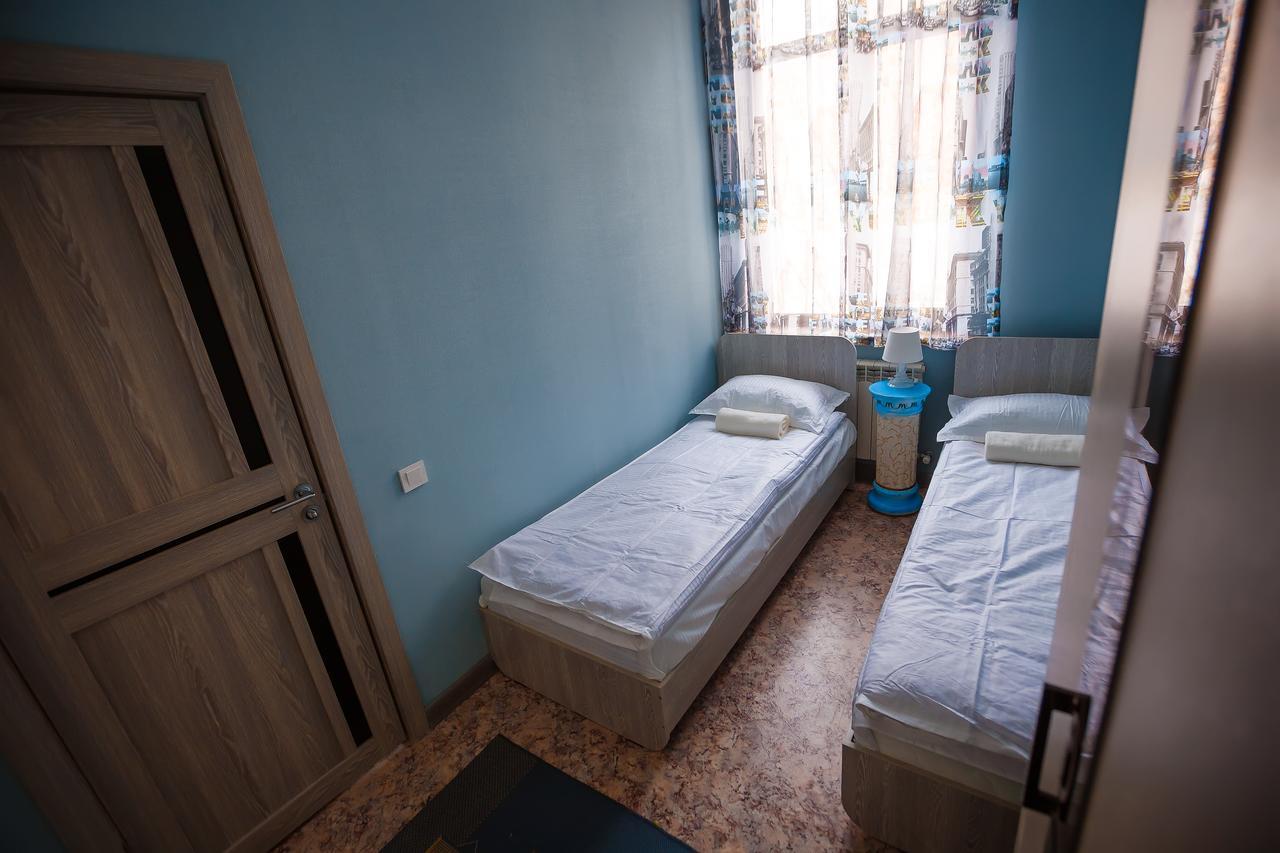 Mountain Road Hostel Almatı Dış mekan fotoğraf