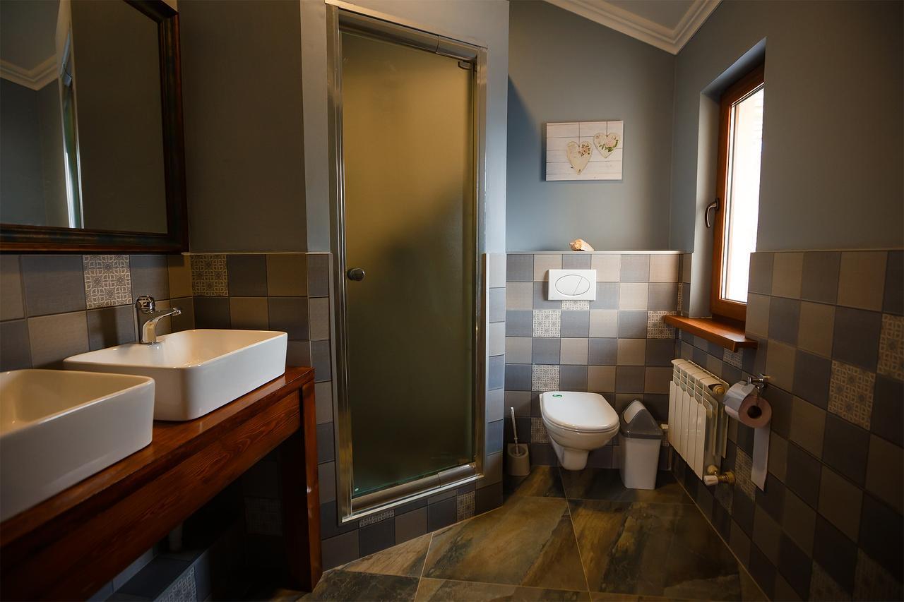 Mountain Road Hostel Almatı Dış mekan fotoğraf