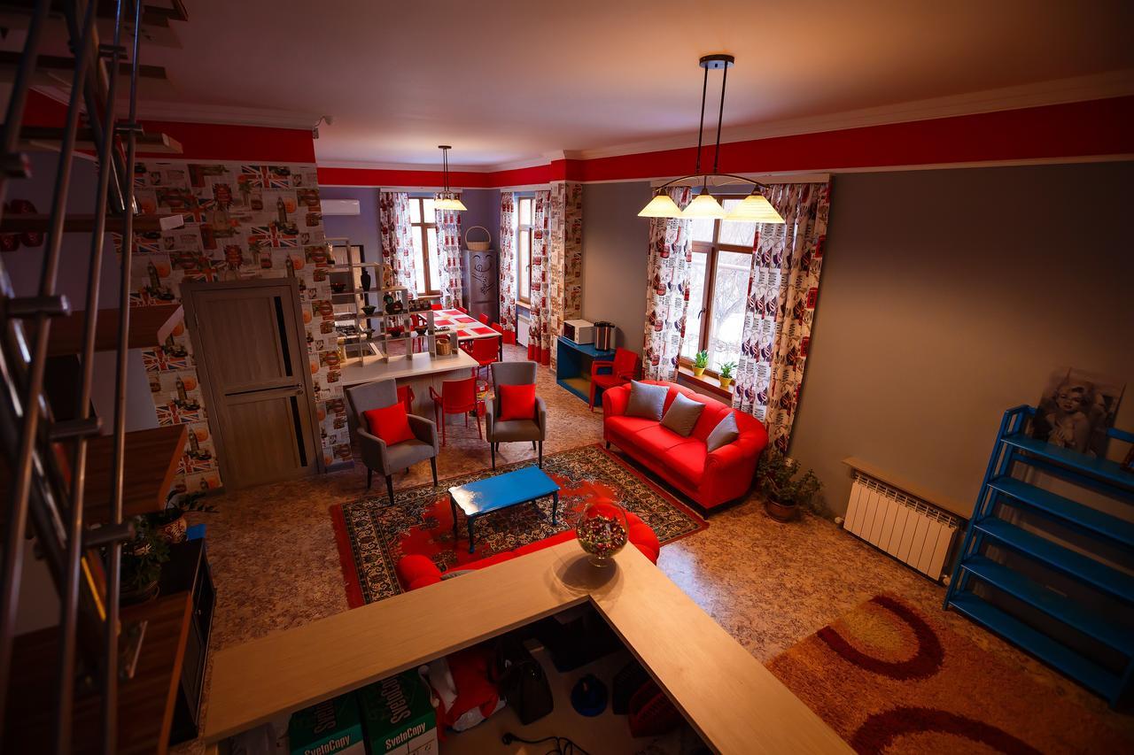 Mountain Road Hostel Almatı Dış mekan fotoğraf