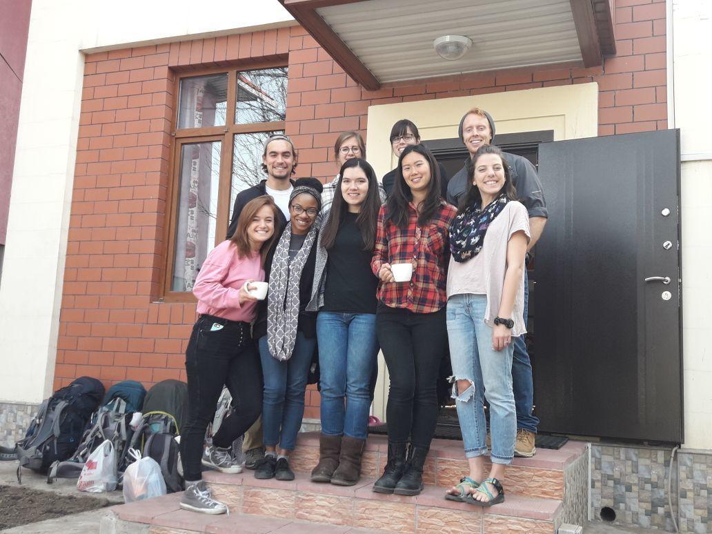 Mountain Road Hostel Almatı Dış mekan fotoğraf